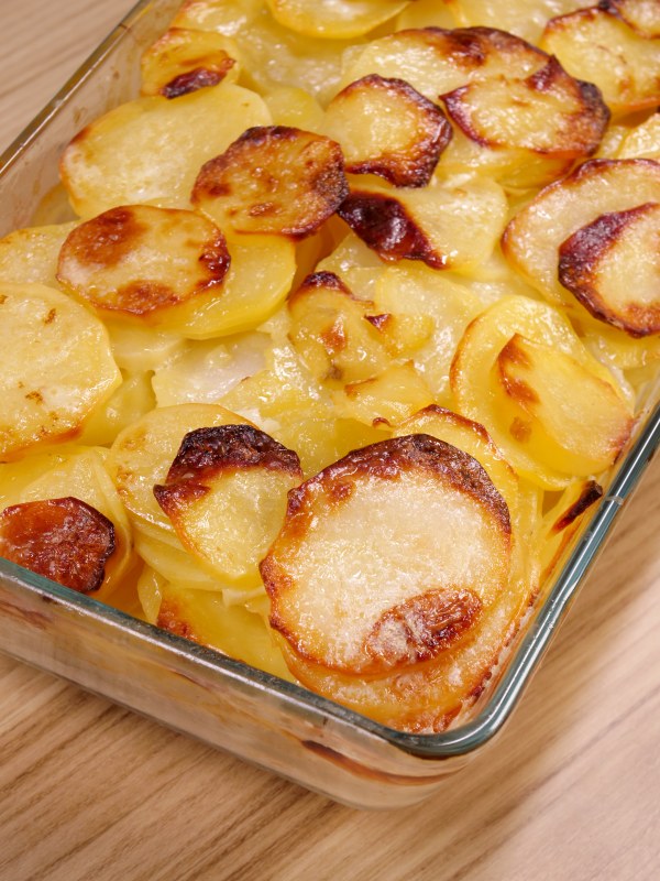 /uploads/dish/picture/4/gratin_dauphinois.jpg